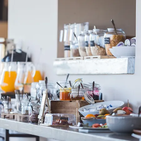 Santa Barbara Eco-beach