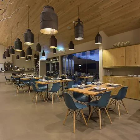 Santa Barbara Eco-beach Otel 4*