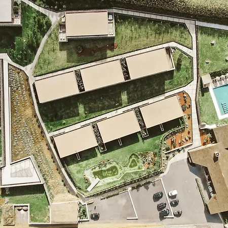 Santa Barbara Eco-beach מלון 4*